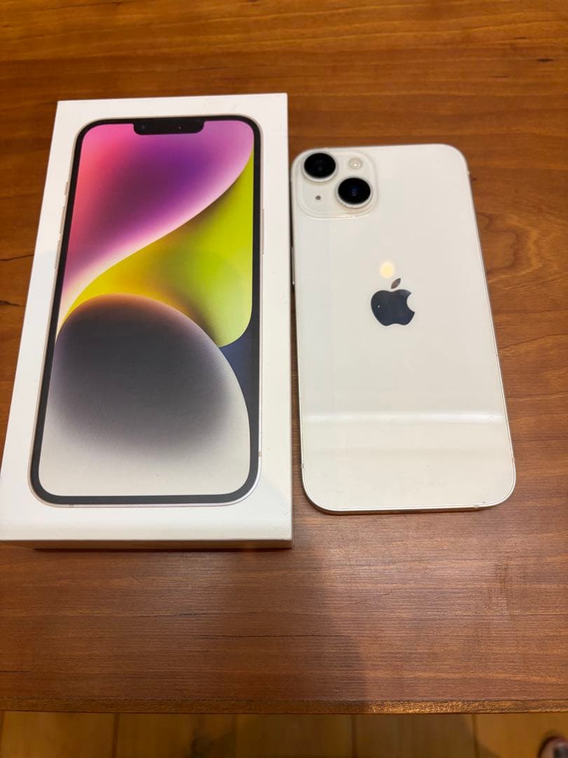 M*様 iPhone14 箱付き ホワイト
