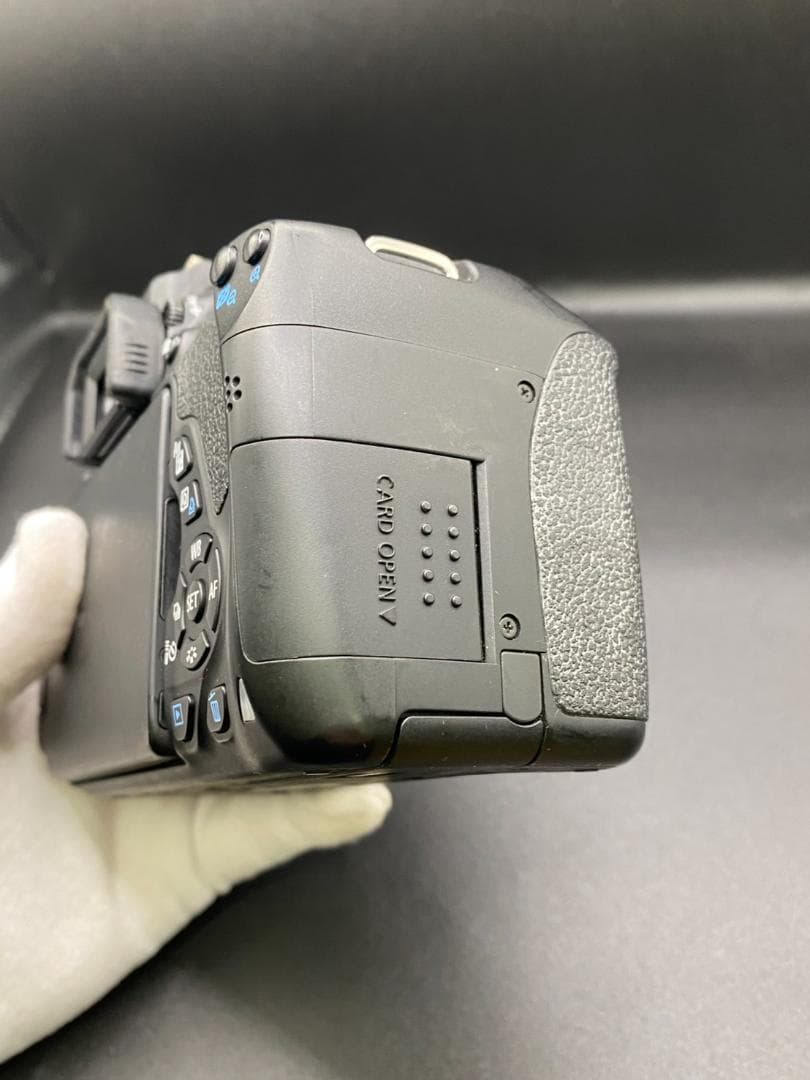 Canon EOS Kiss X6i デジタル一眼 動作未確認 美品