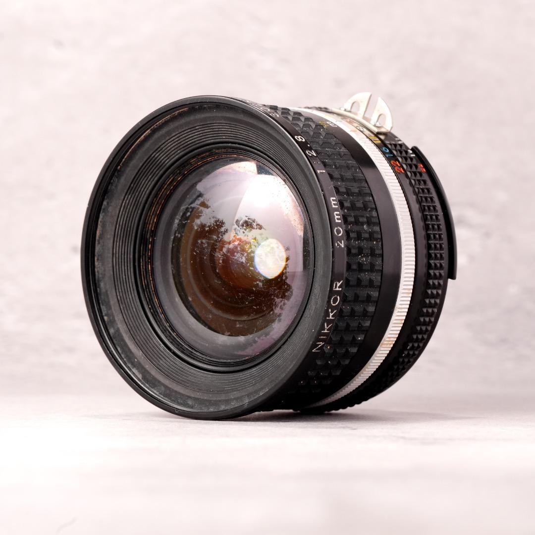 【ジャンク】ニコン Ai-s Nikkor 20mm F2.8 979