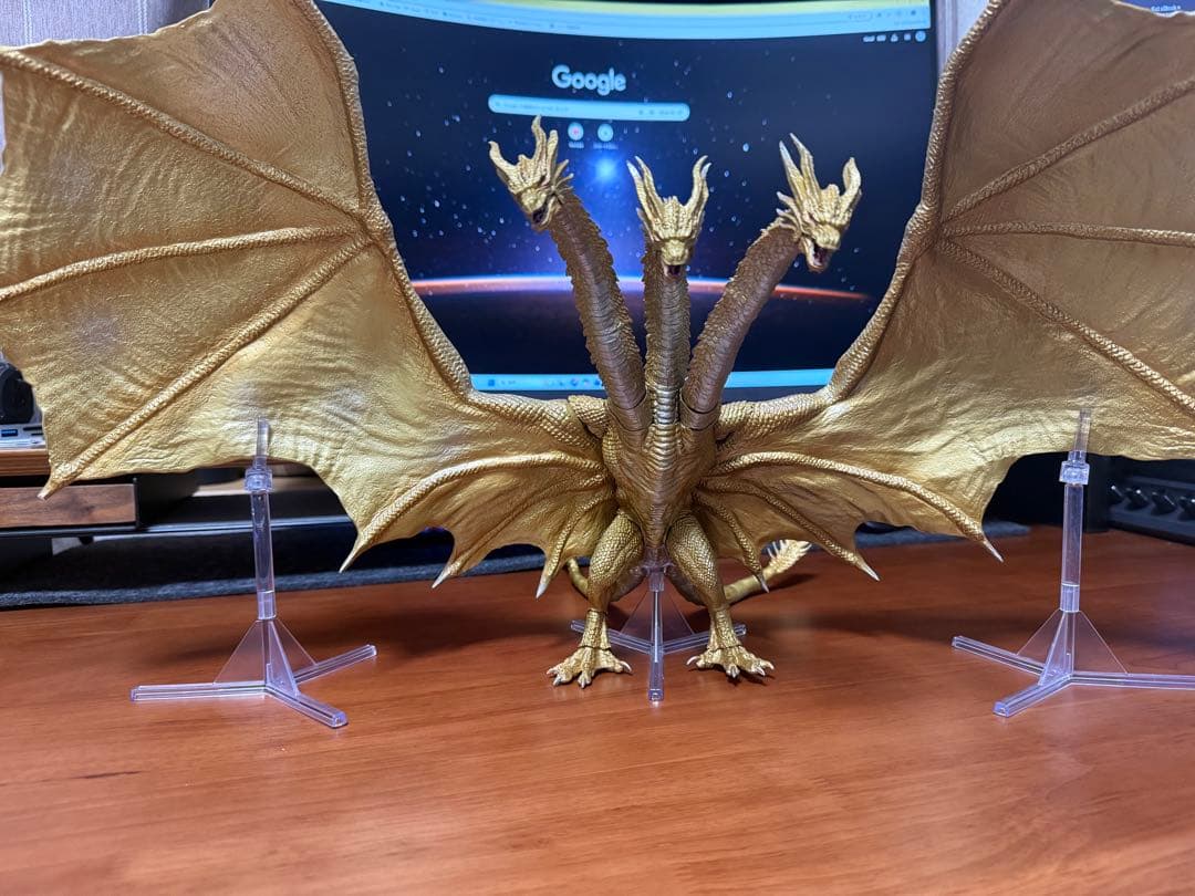 こ*ん様 キング・ギドラ(2019)スペシャルカラー版 S.H.モンスターアーツ