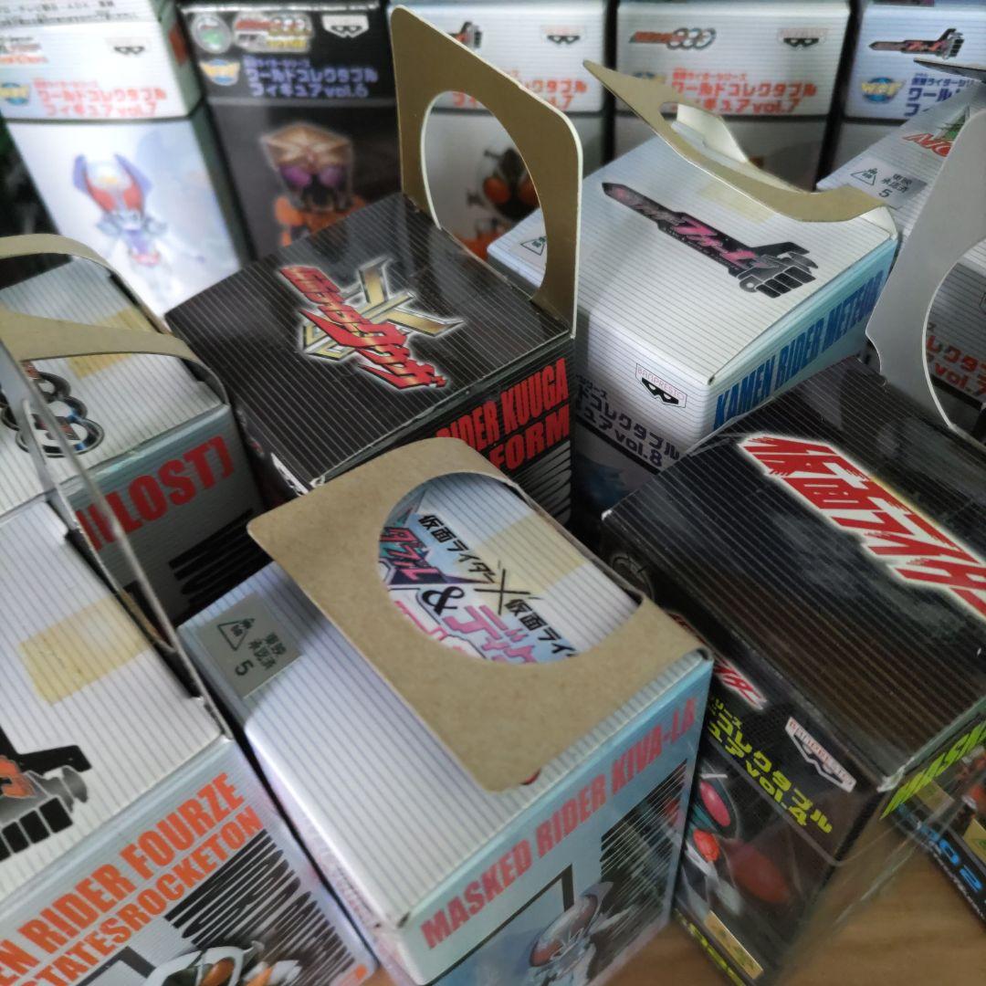 ワールドコレクタブルフィギュア　仮面ライダーセット