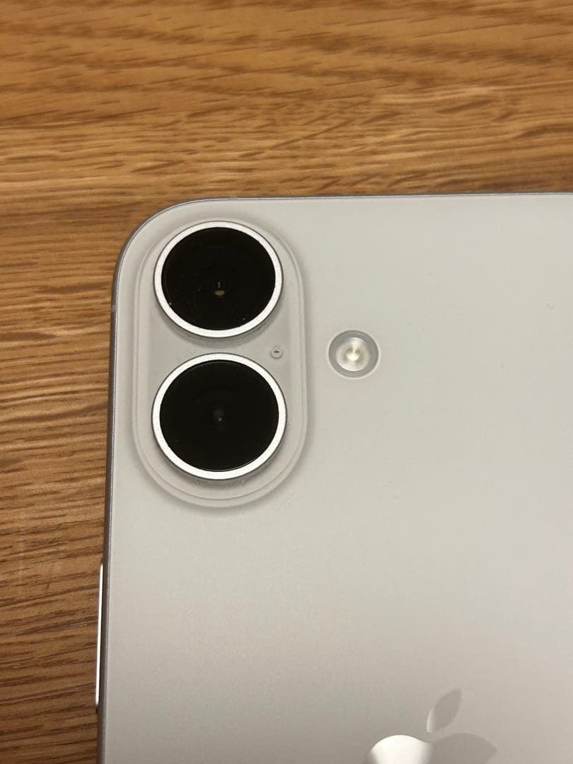 Apple iPhone 16 ホワイト 本体