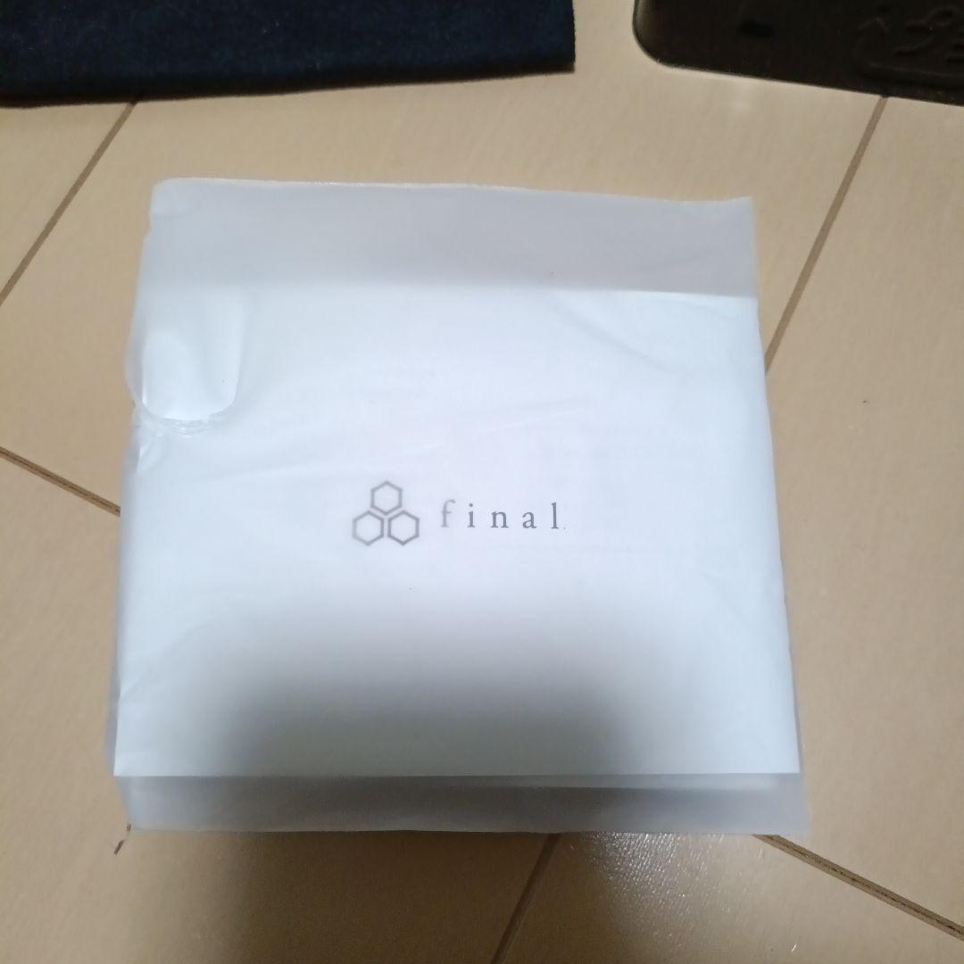 【美品】final UX3000 ブラック ワイヤレス　ヘッドホン