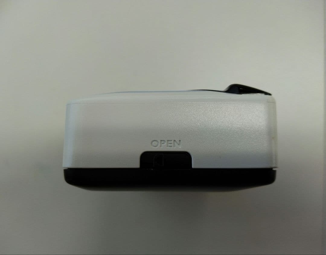 ピングー　フィルムカメラ　konica