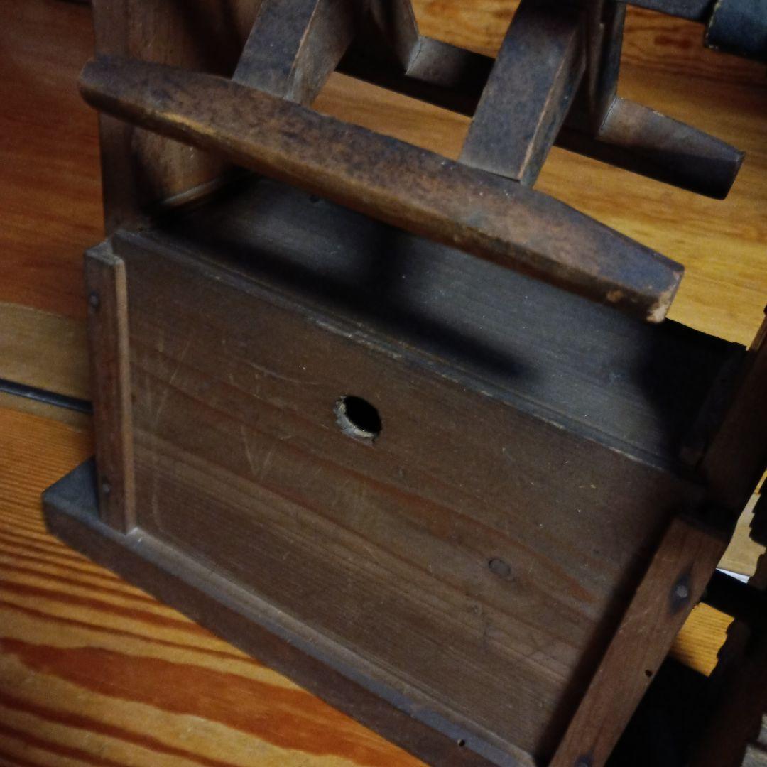 木製アンティーク機械 手巻き