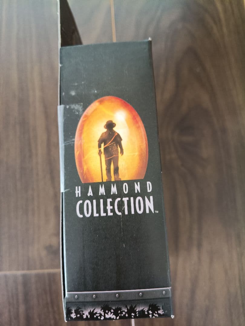 ハモンドコレクション　ディロフォサウルス