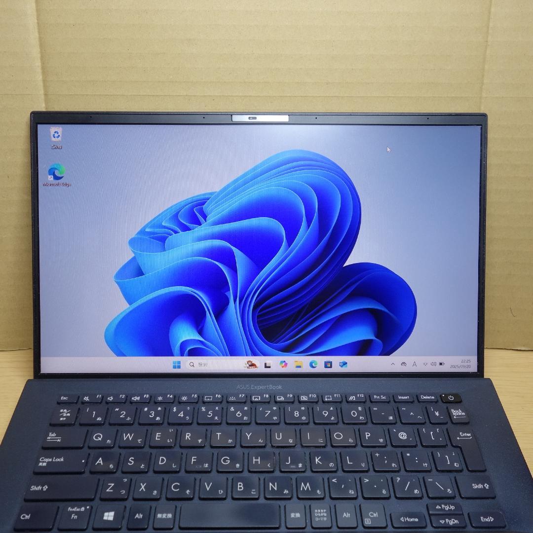ASUS ExpertBookB9◆Corei7-10510U/256G/16G