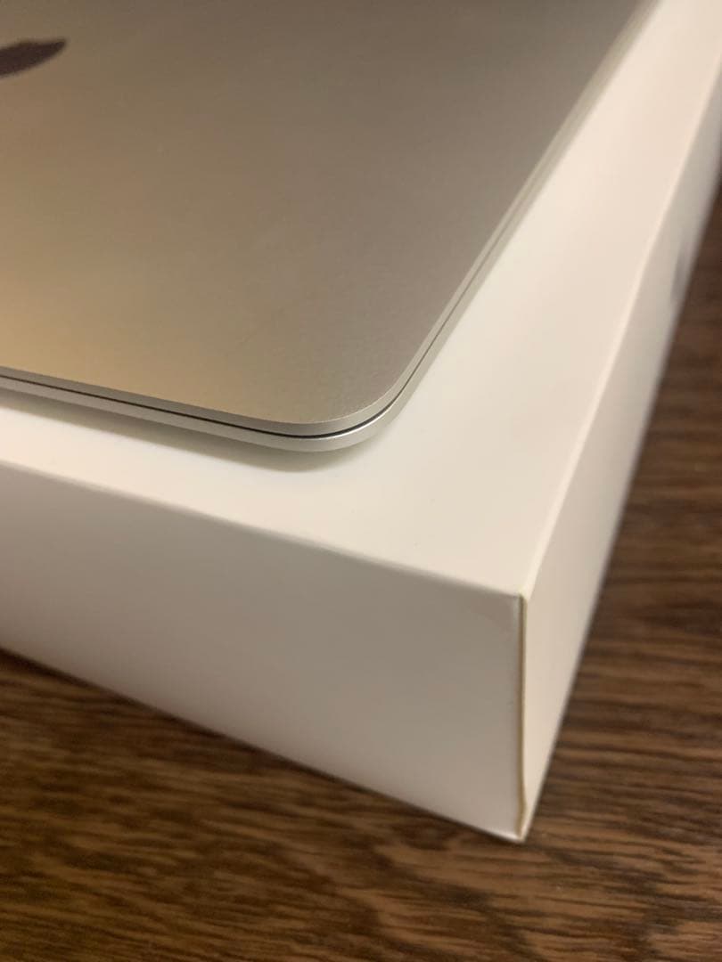 Apple MacBook Air 256GB シルバー 本体