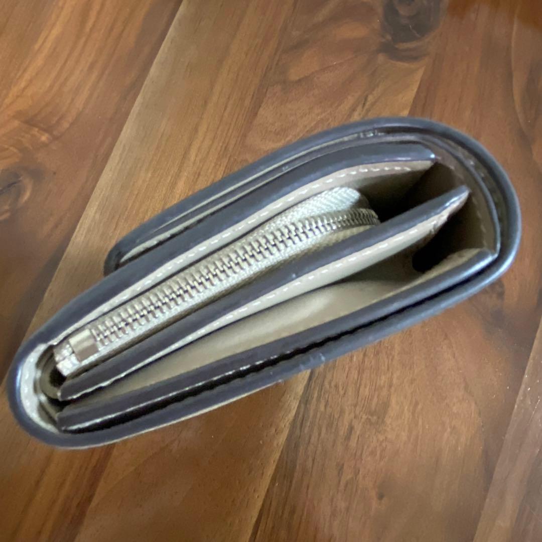 【匿名配送】ルイヴィトン　正規品　ポルトフォイユ・イリス　コンパクト