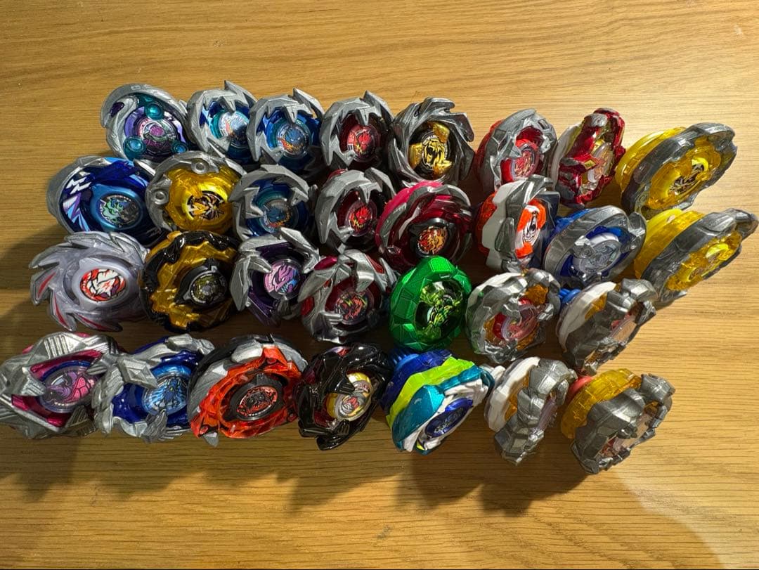 ベイブレードX 30個まとめ売り