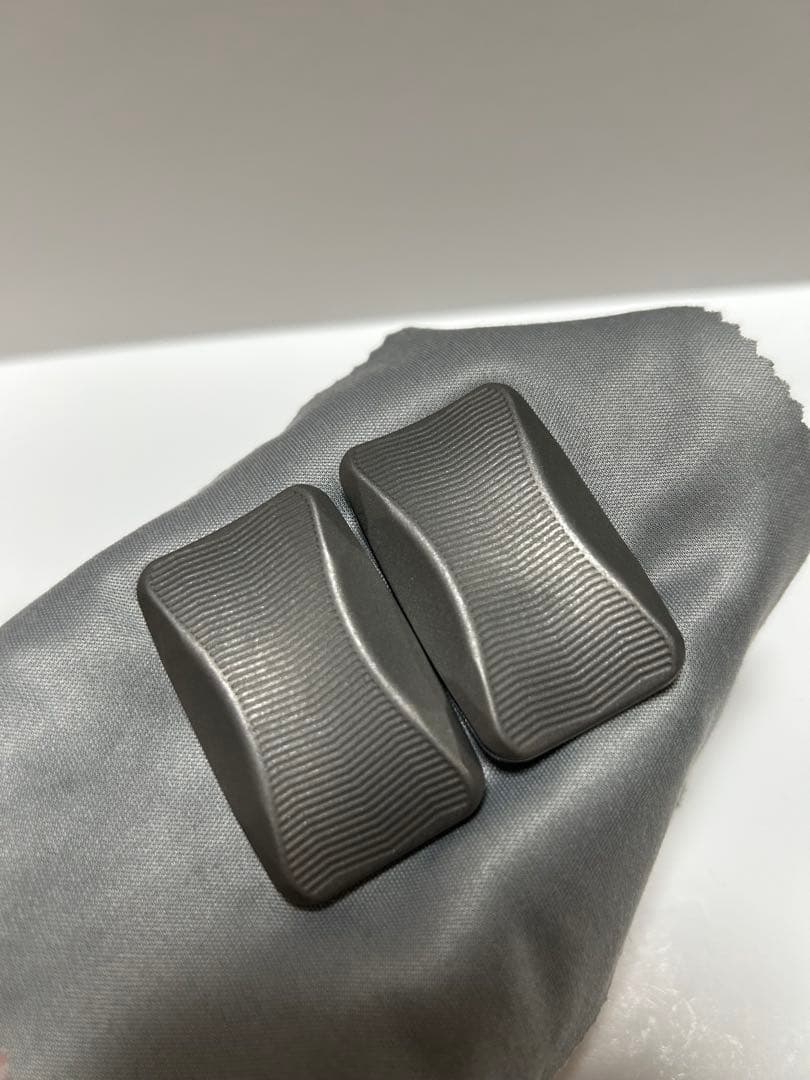 MAGNUS Sweep Titanium Stonewash フィジェット