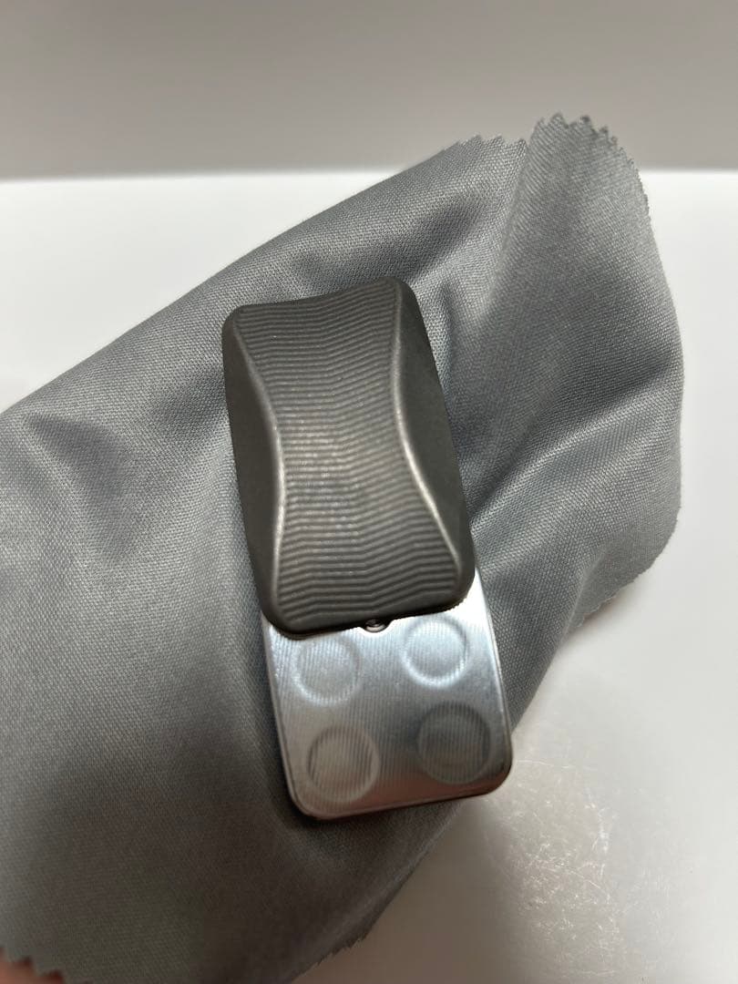 MAGNUS Sweep Titanium Stonewash フィジェット