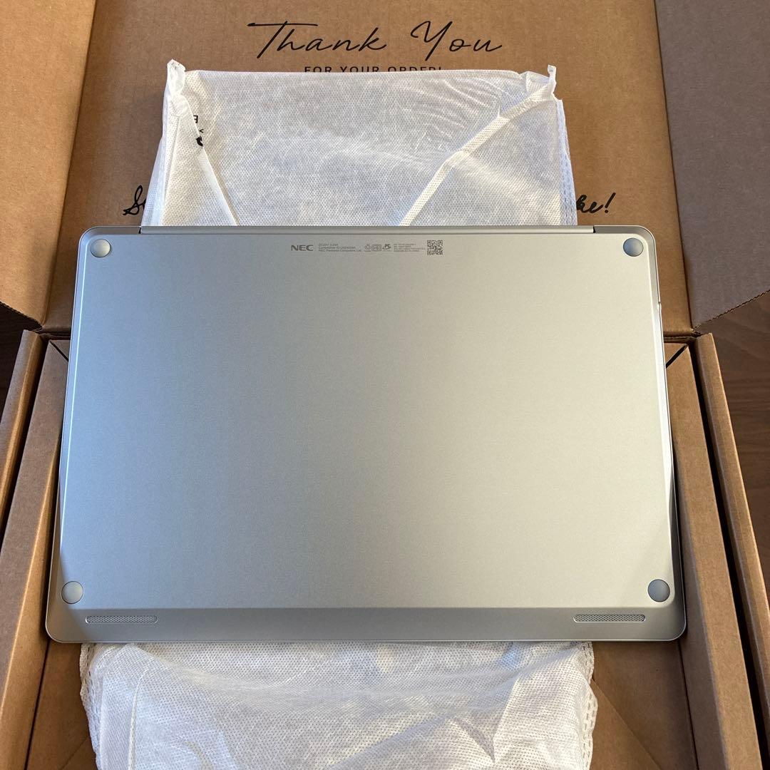 【新品未使用】LAVIE SOL S1355/JAS-J プラチナシルバー