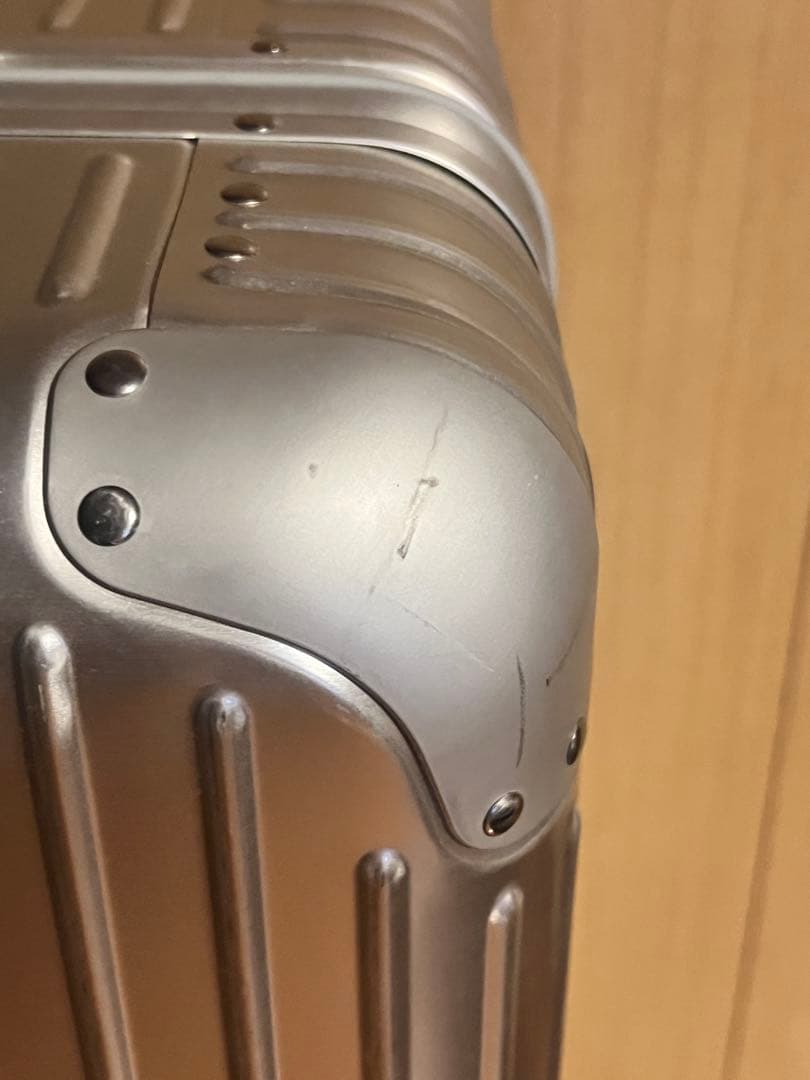 【生涯保証】 新古品 RIMOWA トランク プラス 105L シルバー