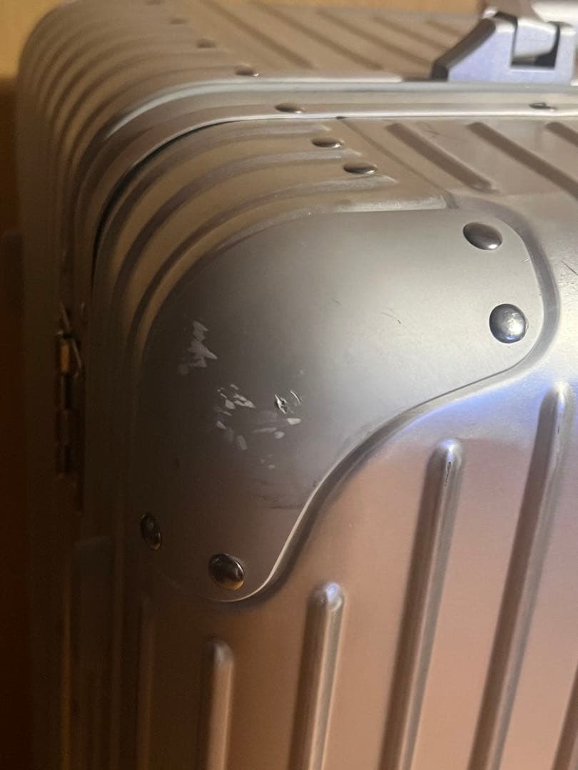 【生涯保証】 新古品 RIMOWA トランク プラス 105L シルバー