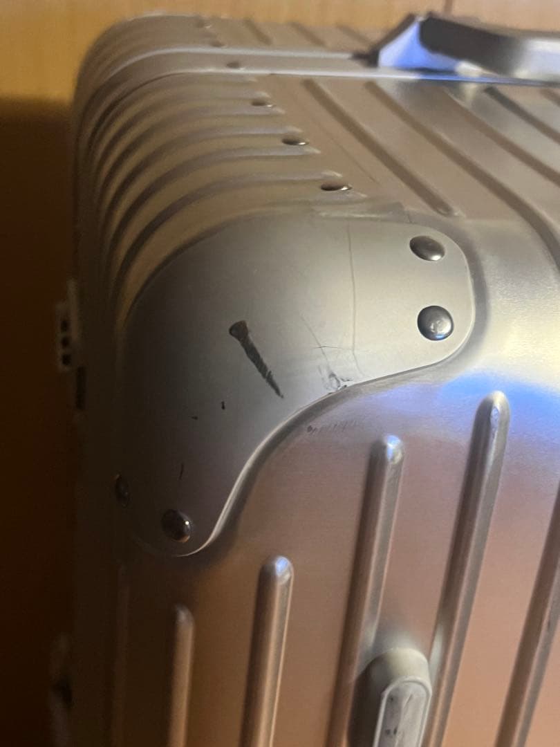 【生涯保証】 新古品 RIMOWA トランク プラス 105L シルバー