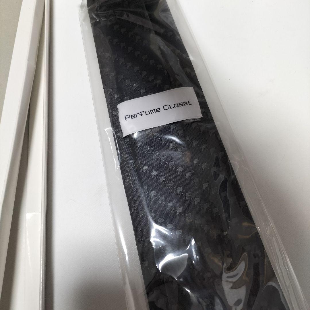 Perfume Closet ネクタイ グレイカラー　本体美品