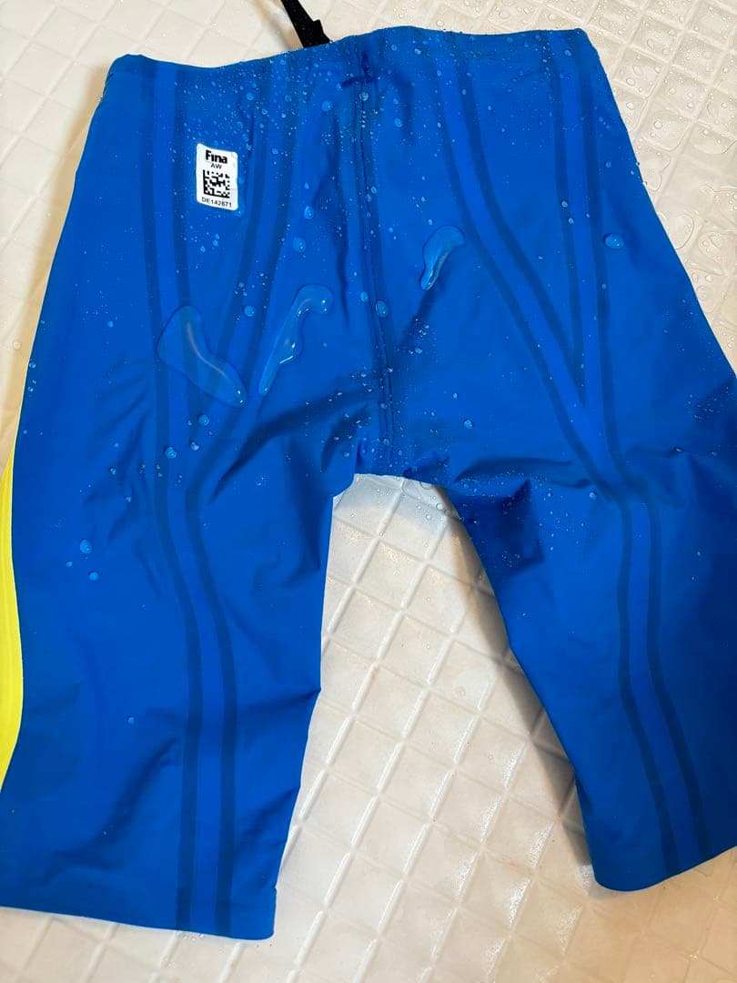 arena アルティメットアクアフォース SS