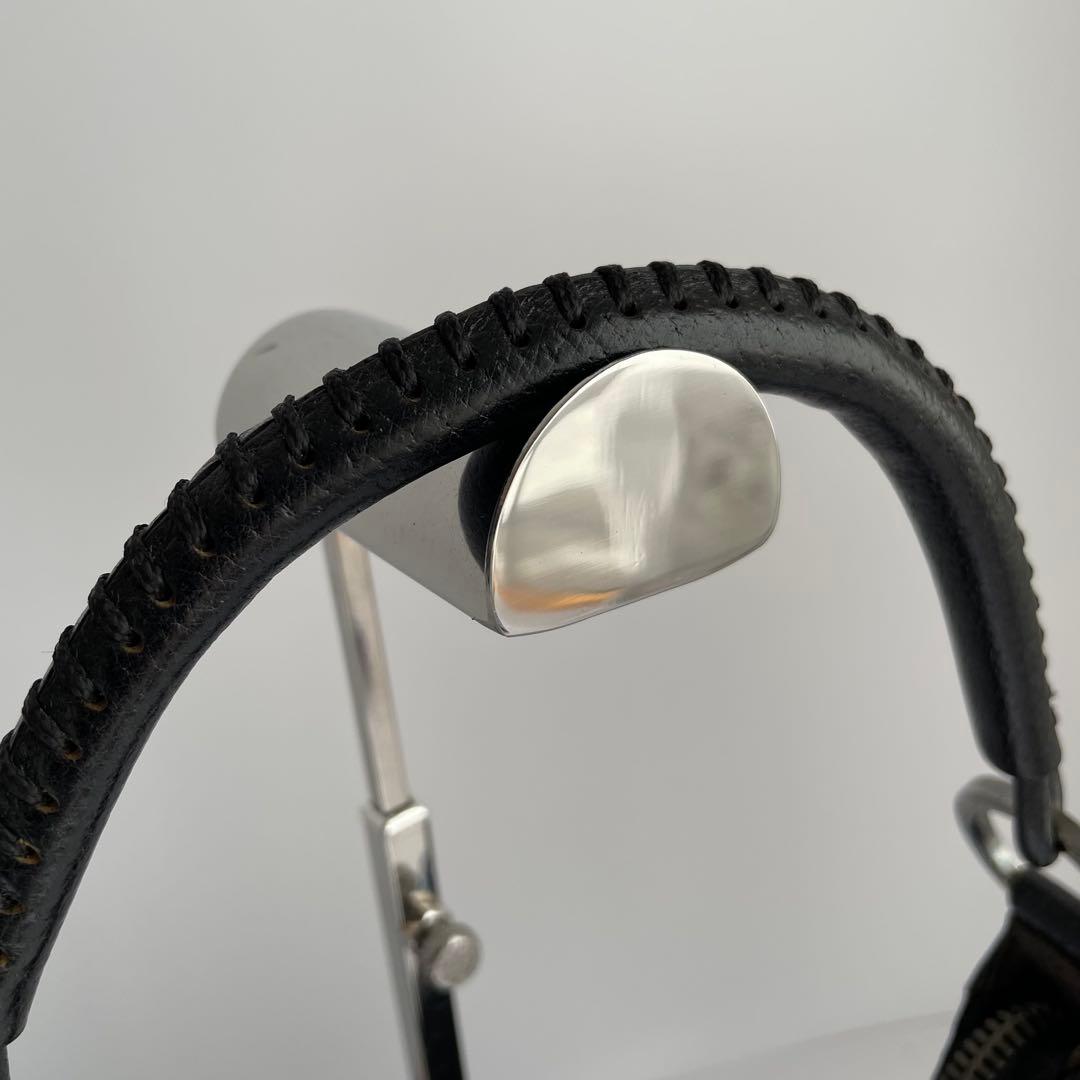 ✨極美品✨　GUCCI ショルダーバッグ　ggキャンバス　レザー　黒