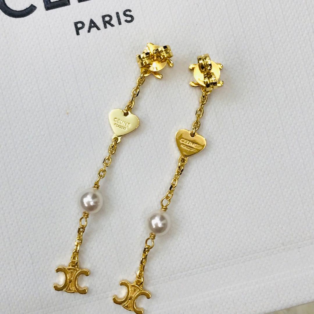 美品　セリーヌ　パールピアス