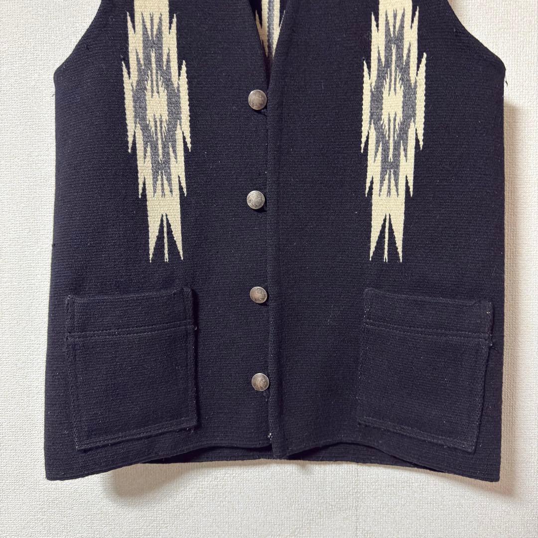 【美品】CENTINELA センチネラ チマヨベスト ブラック ロング 4ボタン