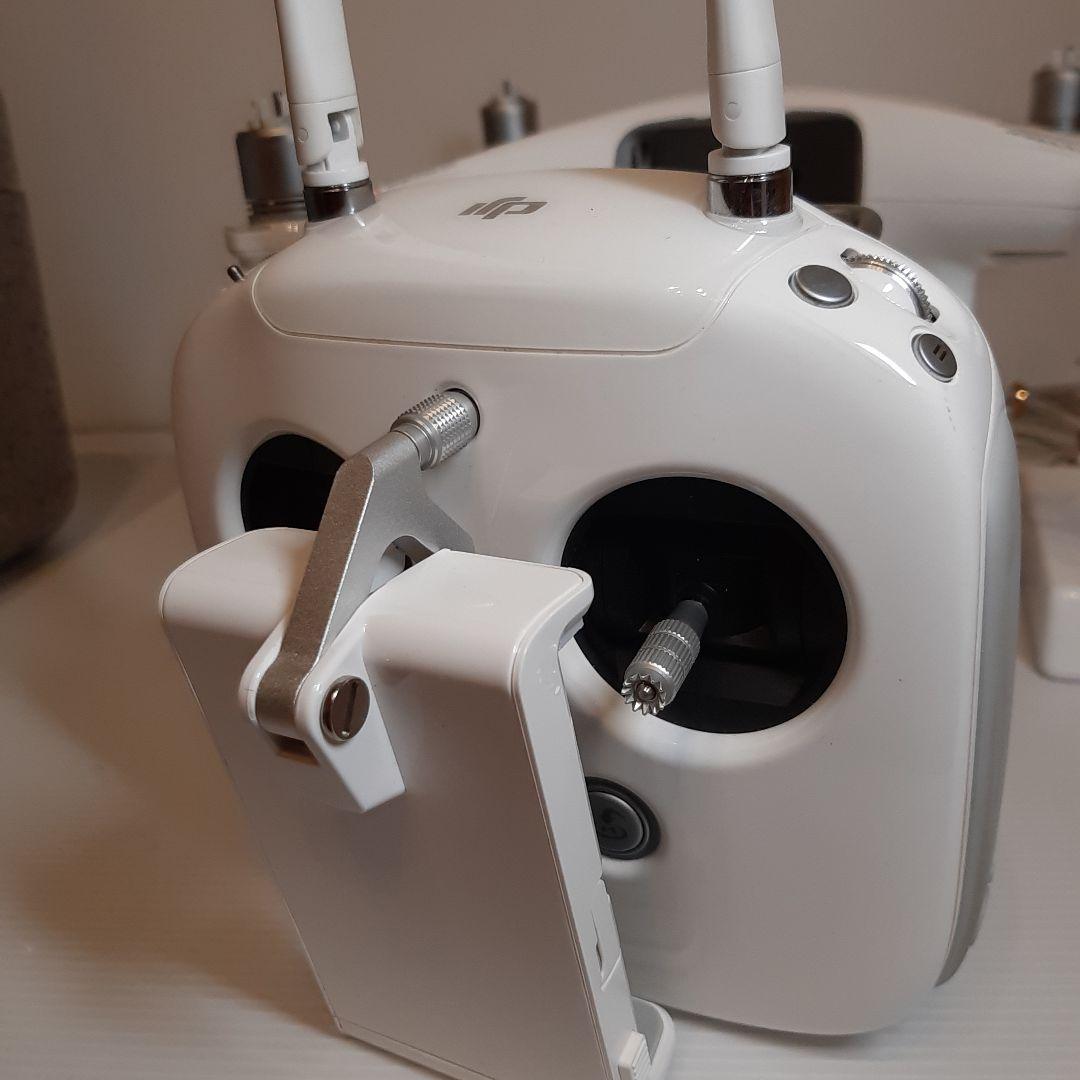 国内正規品DJI ドローン Phantom 4 コントローラーセットケース付