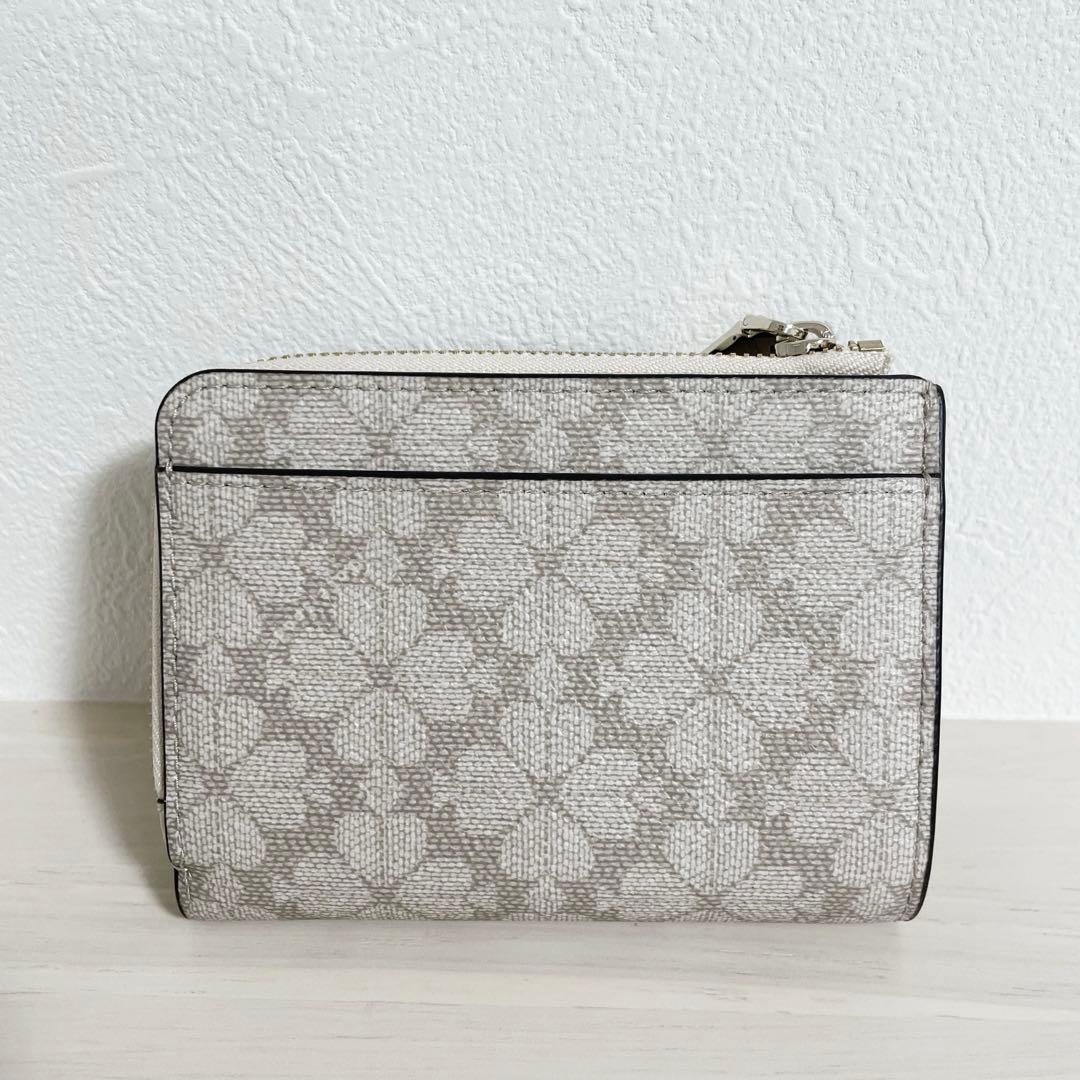 【新品未使用】ケイトスペード ダークベージュマルチフラワー Lジップ 二つ折り