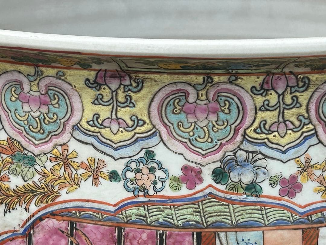 中国　粉彩人物花卉紋　植木鉢　大清乾隆年製銘　送料込み0717