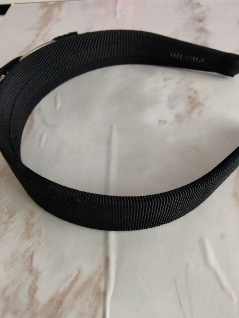 フェラガモ　カチューシャ　ビジュー　キラキラ