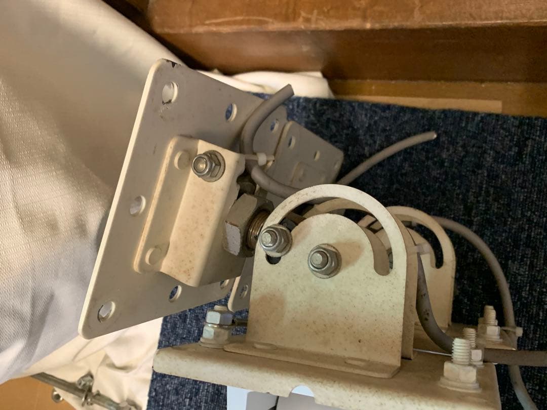 ④ 2本　BOSE Panaray System 502A スピーカー金具付