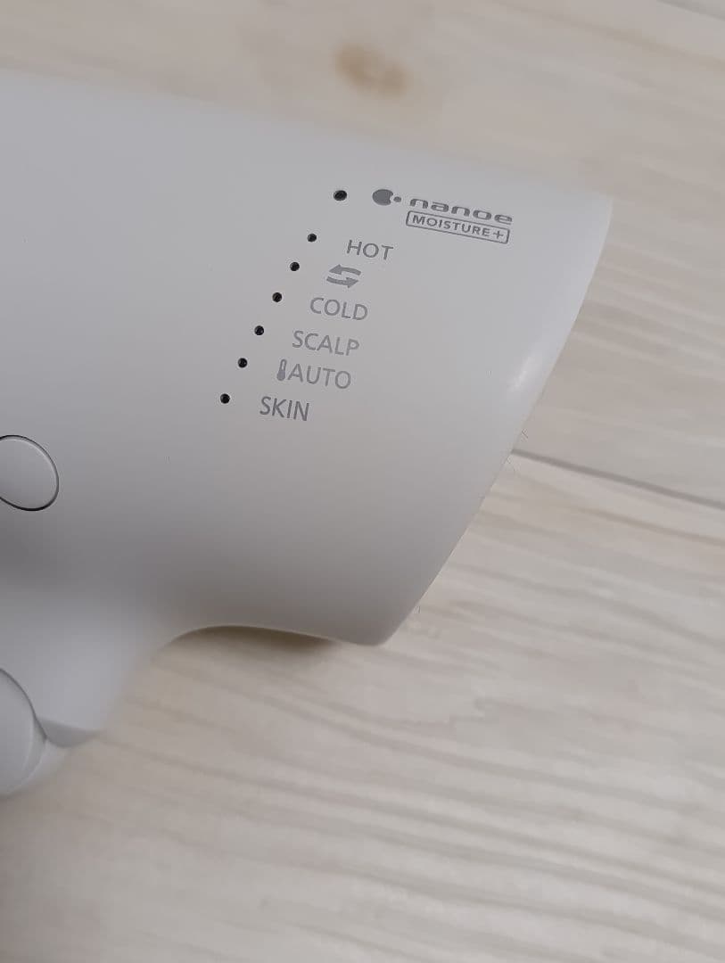 パナソニック ナノケア Panasonic EH-NA0G 22年製 WH 01