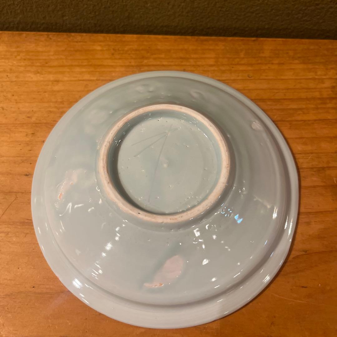 加藤静允　　白磁縁彫5寸皿　ふたりうさぎ　5客