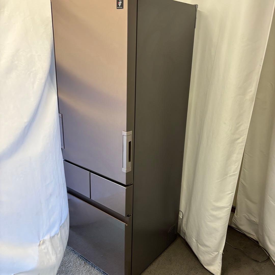 69　SHARP　冷蔵庫　400-500ℓ　両開き　中古　設置無料　安い‼️