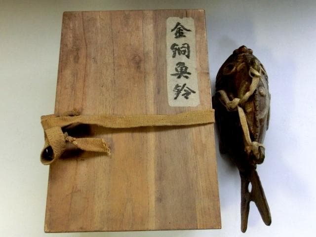 置物■金魚 金銅魚鈴 置物 魚型 オブジェ 鐘 時代物 骨董品 珍品 希少■