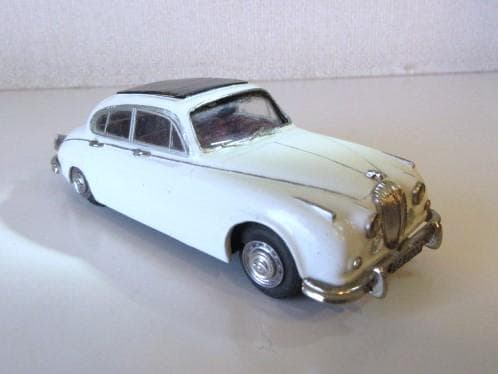 特価 SMTS (1/43) ジャガー ダイムラー 2.5 V8 Saloon