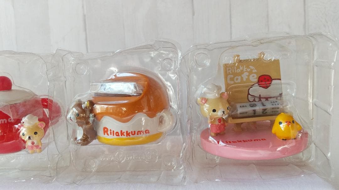 リラックマ　コリラックマ　小物入れ　万年カレンダー　カフェ　置物