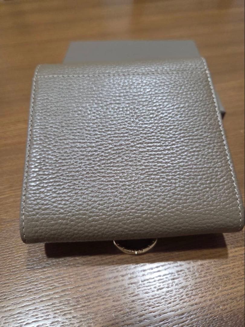 アタオ ATAO ロトロ／大容量の二つ折り財布