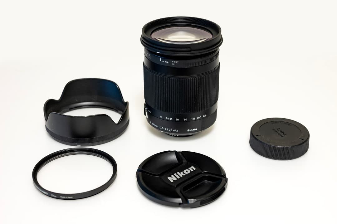 SIGMA 18-300mm F3.5-6.3 DC OS HSM ニコンF
