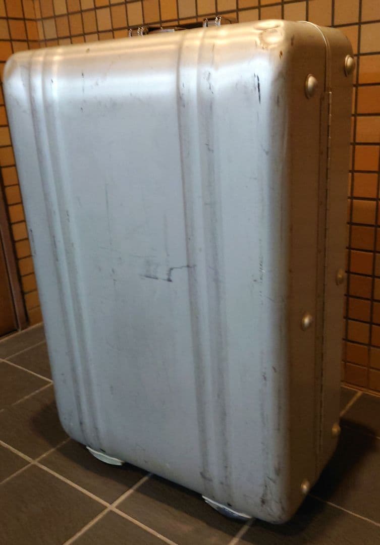 Zero Halliburton ゼロハリバートン　 6輪　２６インチ