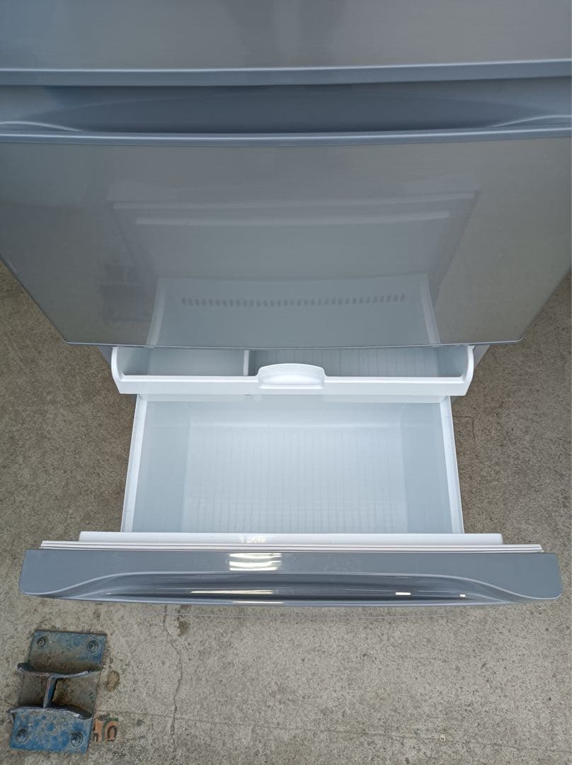 八5006【全国一律送料込み】TOSHIBA 冷凍冷蔵庫　330L 2019年製