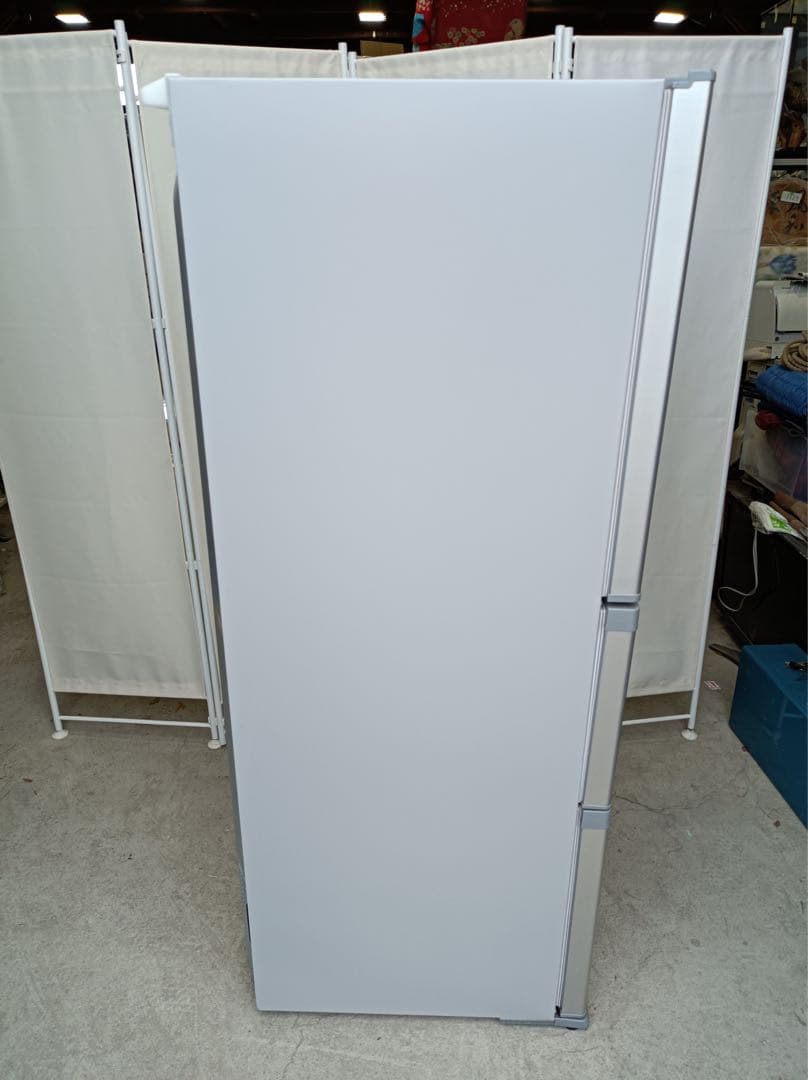 八5006【全国一律送料込み】TOSHIBA 冷凍冷蔵庫　330L 2019年製