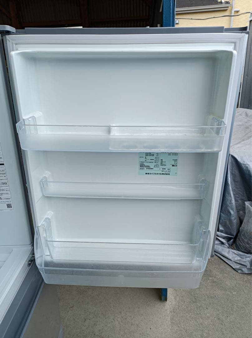 八5006【全国一律送料込み】TOSHIBA 冷凍冷蔵庫　330L 2019年製