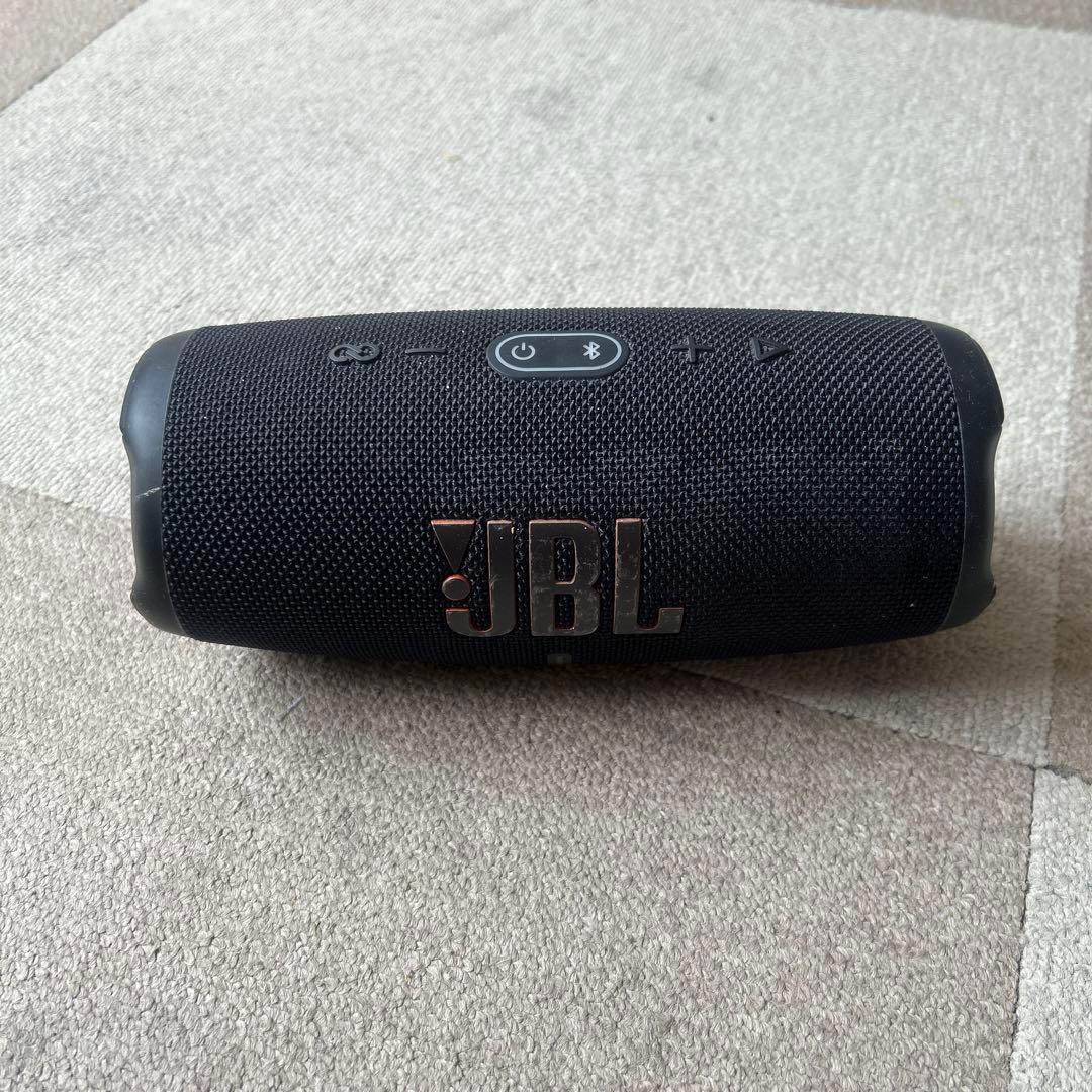 中古品 JBL スピーカー CHARGE5