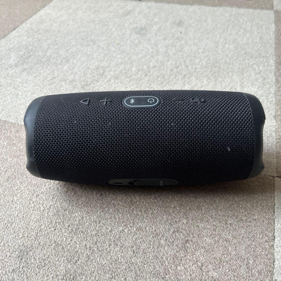 中古品 JBL スピーカー CHARGE5