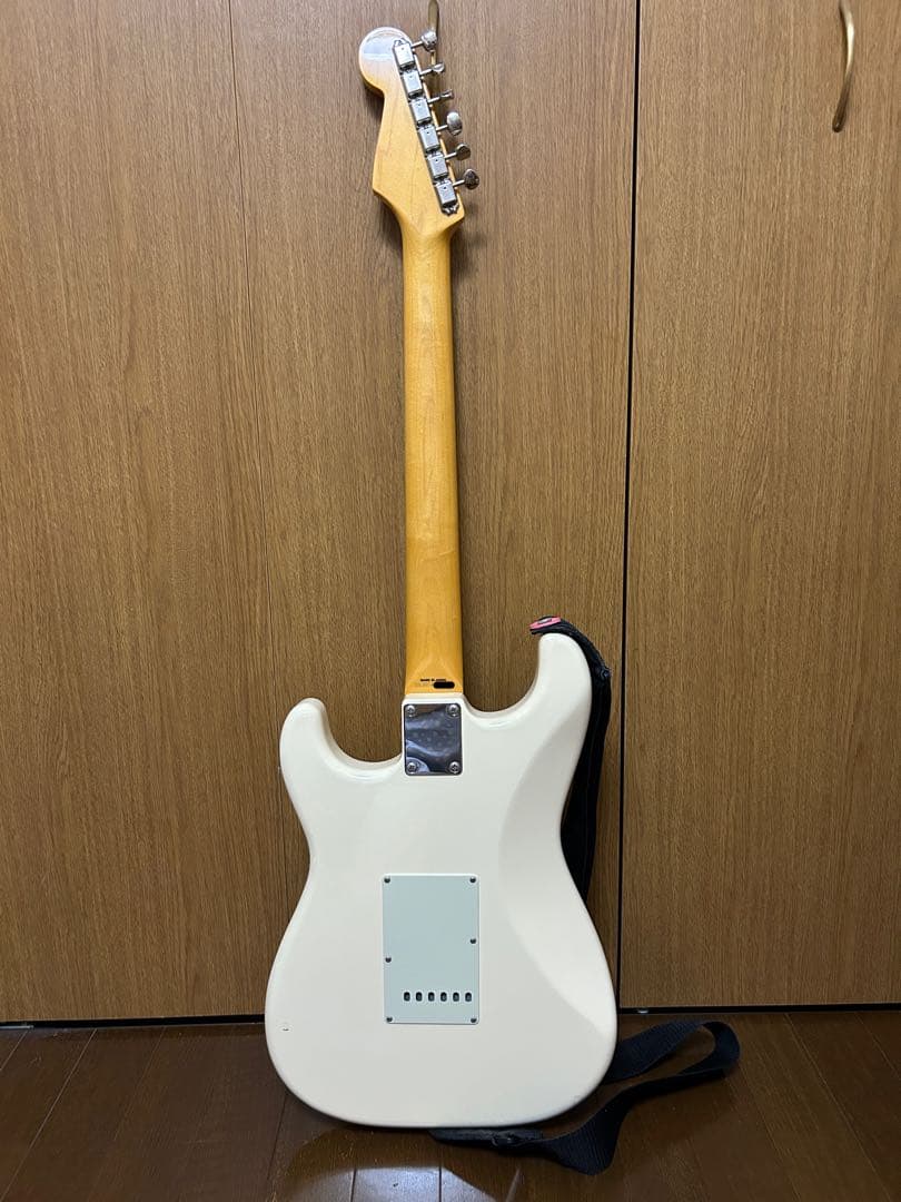 【購入不可・Rockが主食！！】Fender Japan ST62 VWH