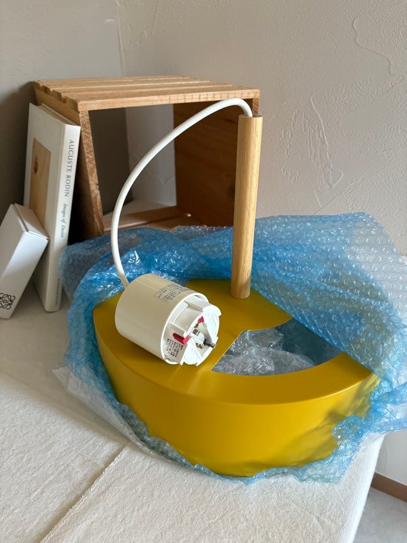 オリカ　olika イエロー　3灯　照明　ペンダントライト　引っ掛けシーリング