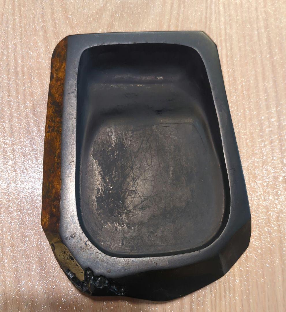 屋久島　天然硯（銹水石）秀命