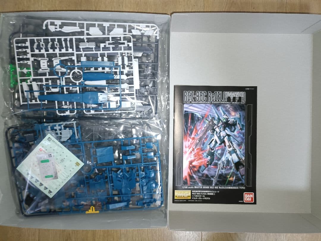 MG 1/100 リゼル（隊長機） RGZ-95C 機動戦士ガンダムUC