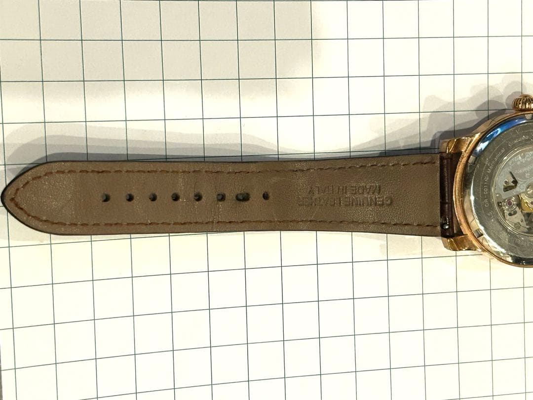 稼働中Orobianco自動巻き時計 スケルトン