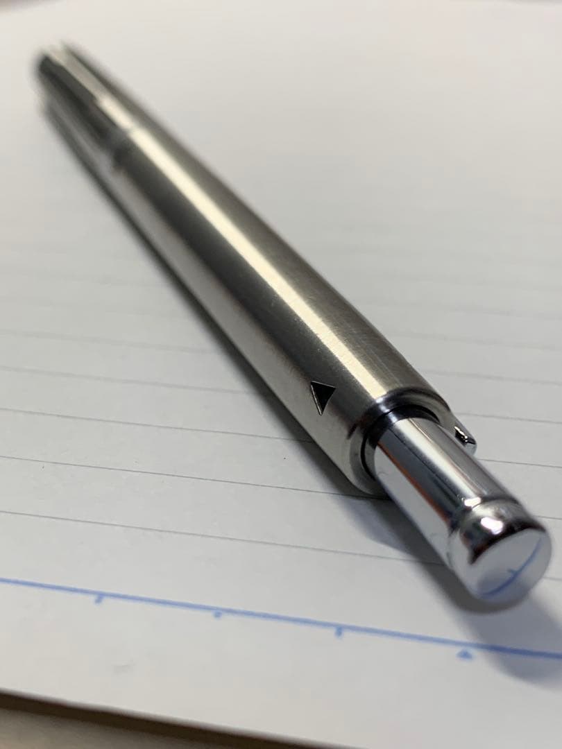 Pilot 2+1 蝕刻（食刻）振り子式多機能ペン